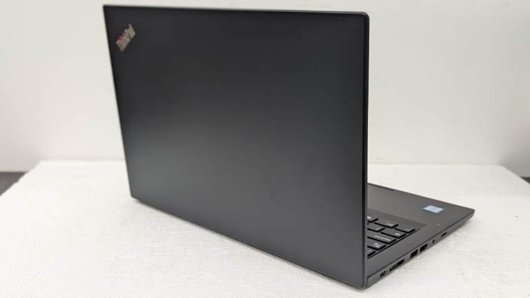 Lenovo ThinkPad T490 i5-8th Gen | 8GB RAM | 256GB SSD | Windows 11 Pro | Free UK Delivery