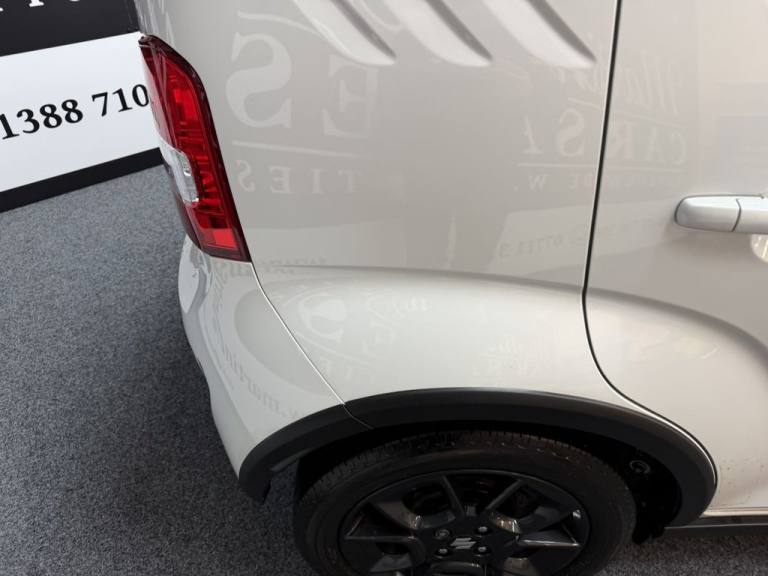 2022 Suzuki Ignis 1.2 Dualjet MHEV SZ5 Hatchback 5dr Petrol Hybrid CVT Euro 6  Hatchback PETROL A...