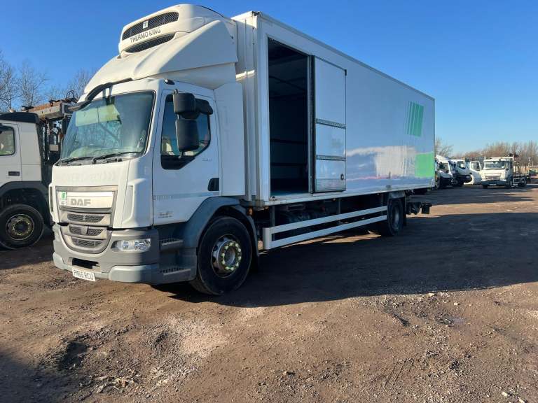 DAF TRUCKS LF 220 18 TONNE THERMOKING FRIDGE , TESTED MAY 25 
