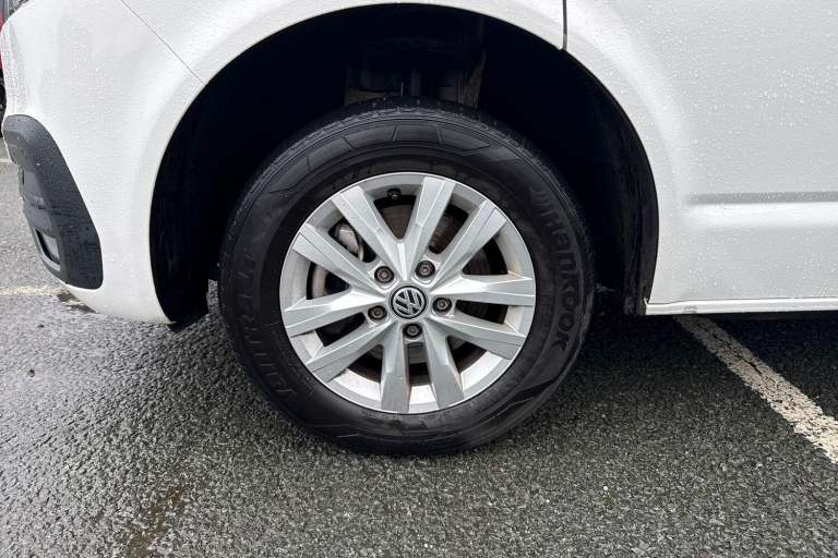 2024 Volkswagen Transporter 2.0 TDI 150 Highline Kombi Van WINDOW VAN DIESEL Manual