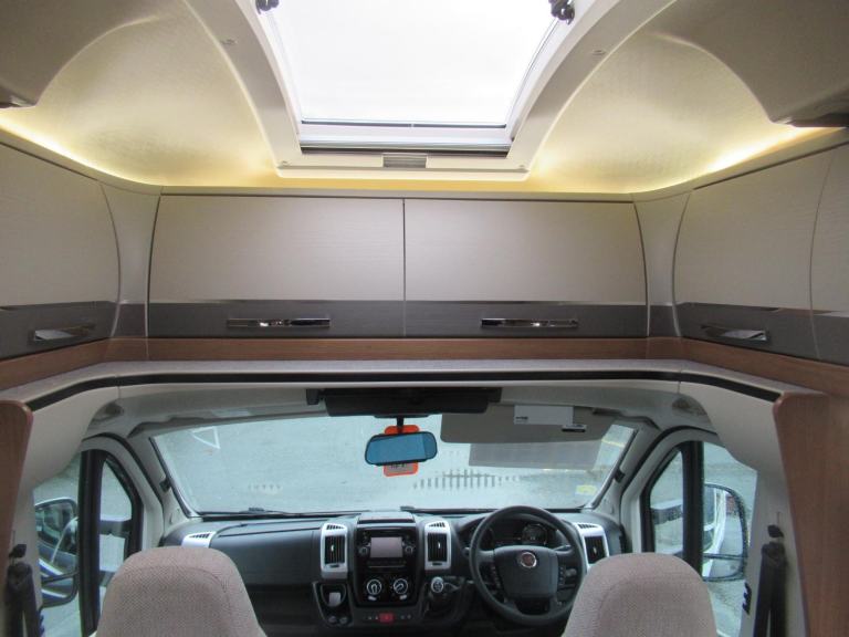 Auto Trail Tracker FB