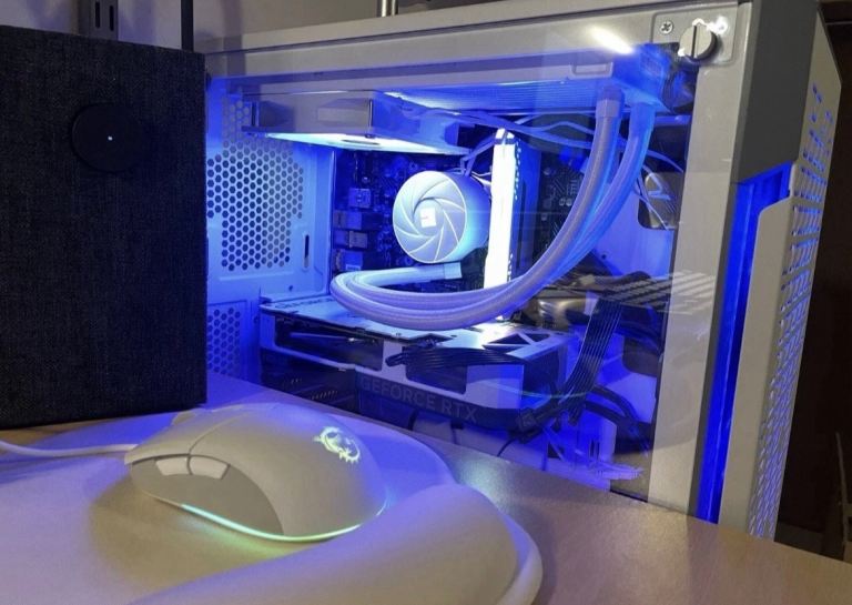 Custom Built Gaming PC - White Build, Good Condition