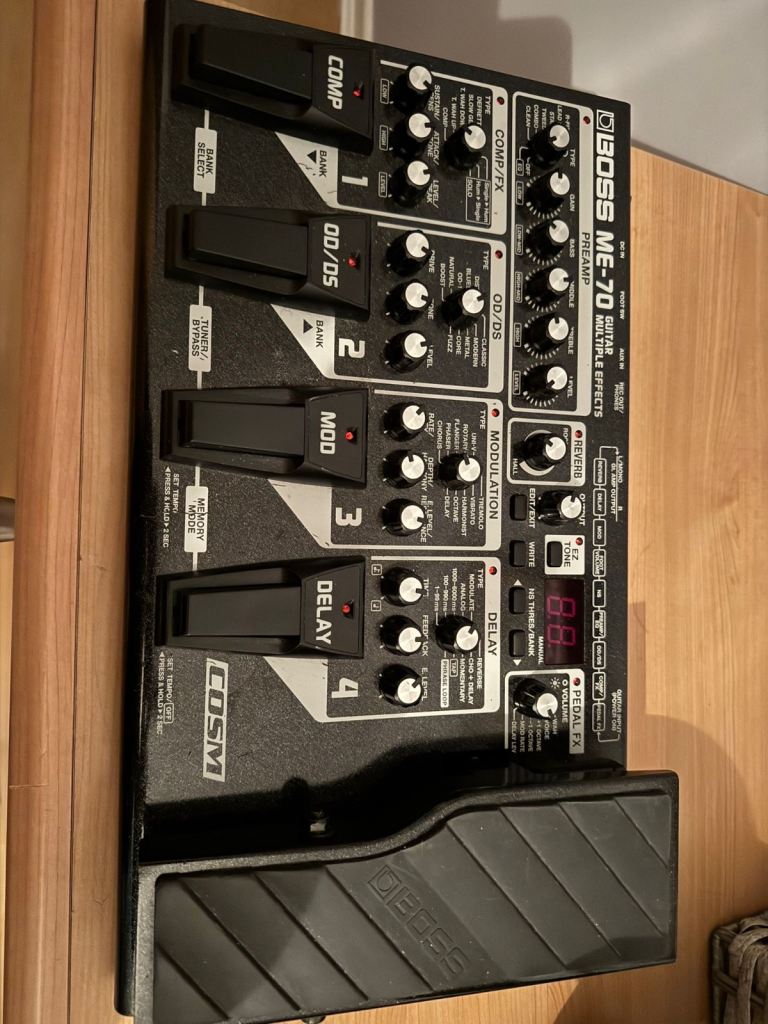 Boss ME-70