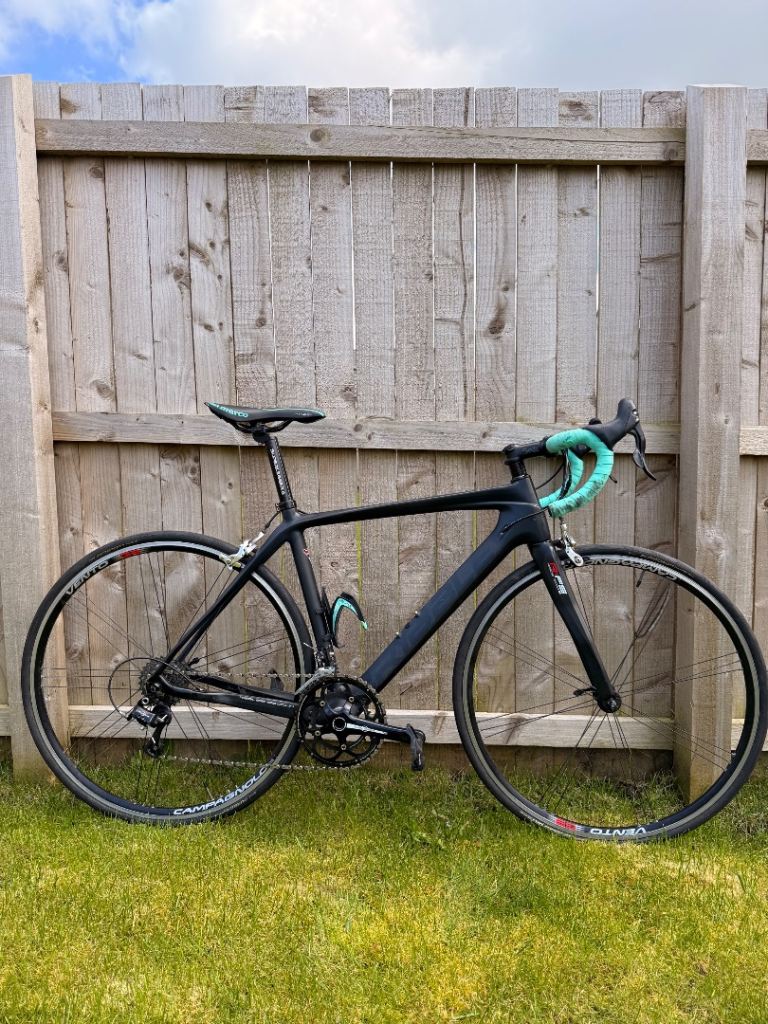 Ribble R872 carbon road bike