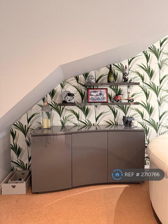 3 bedroom house in Middlebrook Green, Market Harborough, LE16 (3 bed) (#2710766)