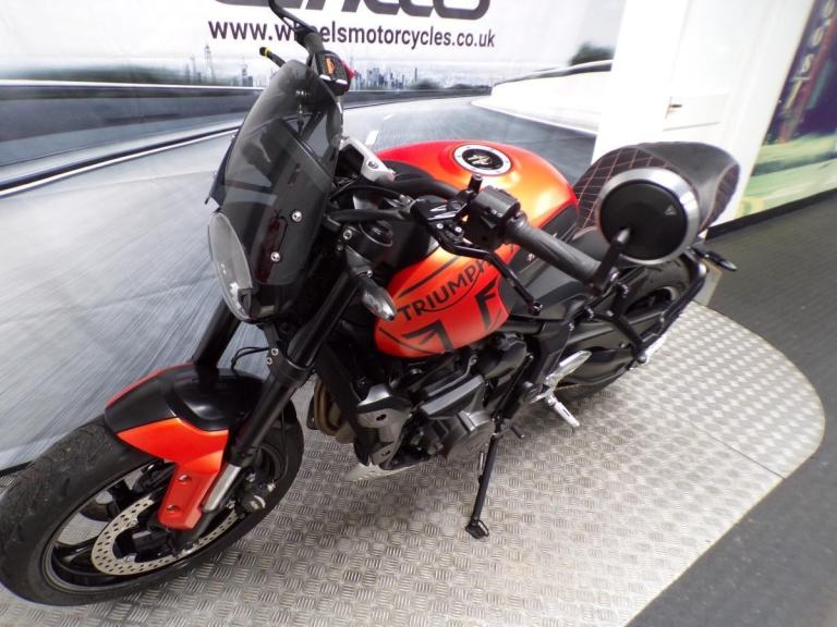 2023 TRIUMPH TRIDENT 660