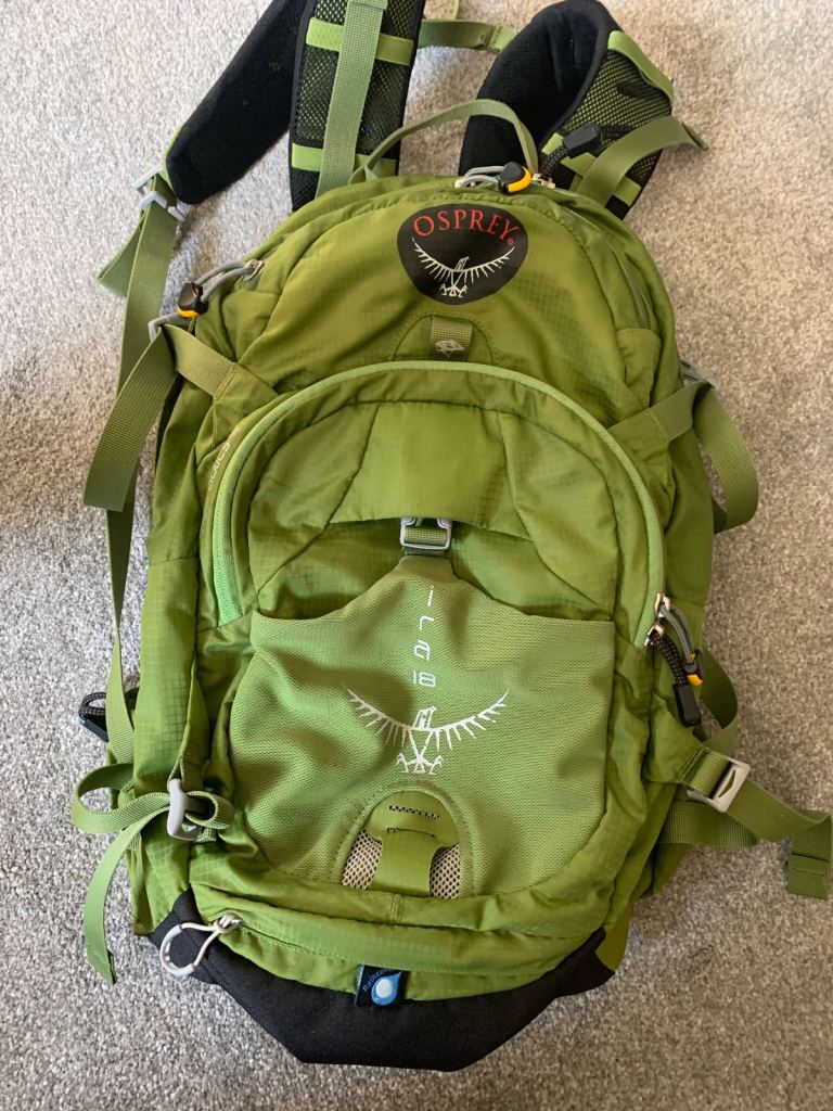 Osprey mira 18 Backpack Excellent Condition 