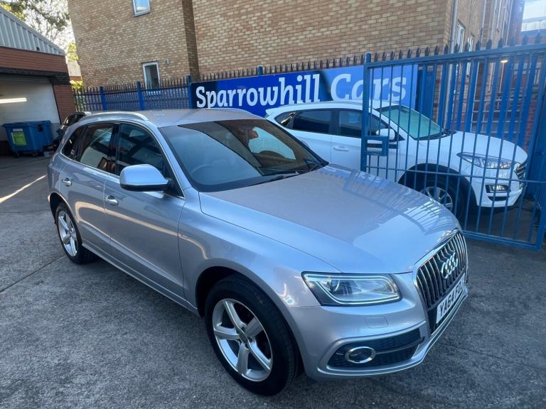 AUDI Q5 2.0 TDI QUATTRO S-LINE