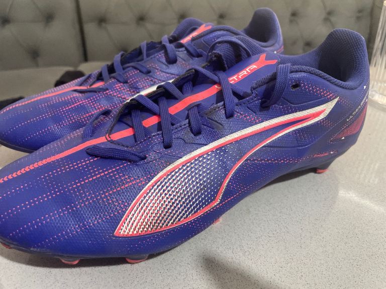Puma Ultra Kids Football Boots - Blue/Pink, Good Condition