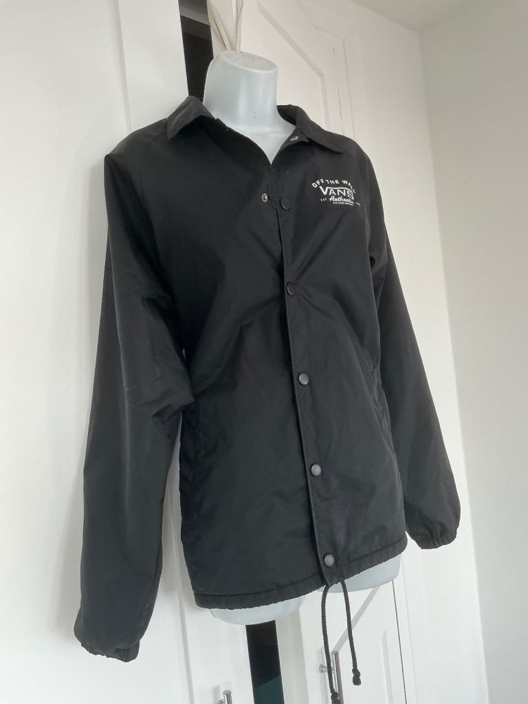 Vans 'OFF THE WALL' Black Coach Jacket - Small