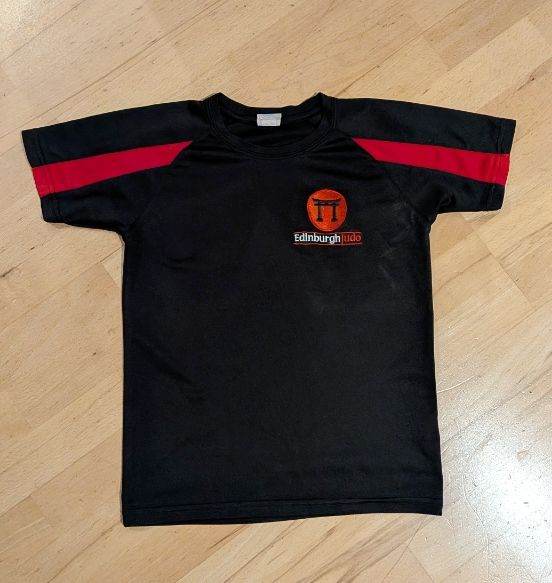 Kids Edinburgh Judo Club  T+shirt with logo size 7-8y