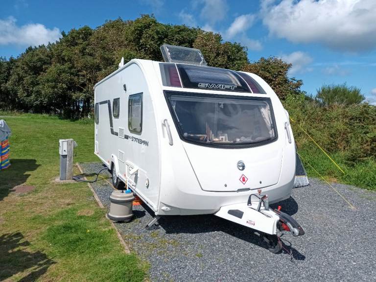 Swift / ACE Statesman 4 berth caravan