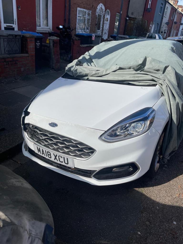 Ford, FIESTA VIGNALE, Hatchback, 2018, Damaged Salvage Repairable 2 owners,
