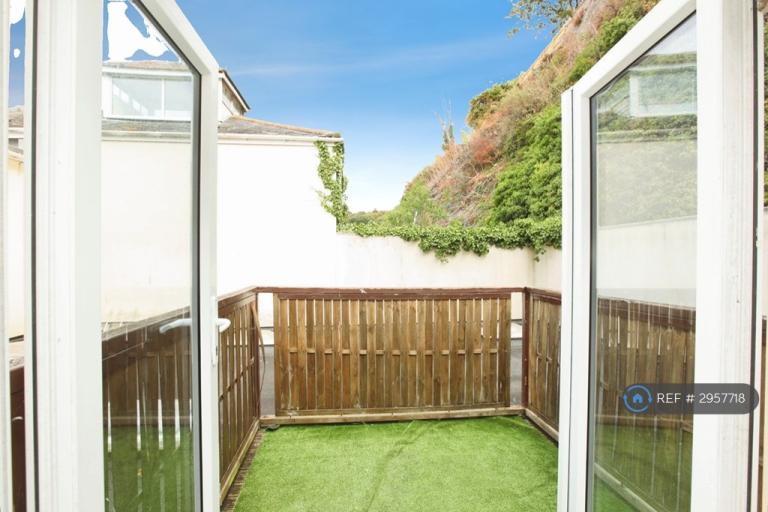 3 bedroom flat in Braddons Hill Road West, Torquay, TQ1 (3 bed) (#2957718)