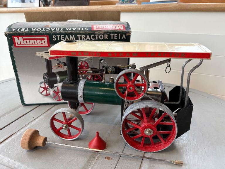 Mamod TE1A traction engine