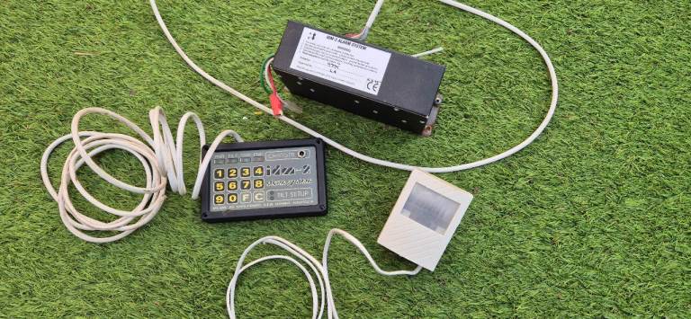 Caravan motorhome camper boat full alarm system AUTOWATCH 650, SAS and IDM-3