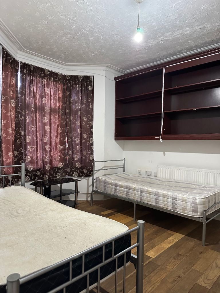 Double Room for rent 🔥🔥🔥