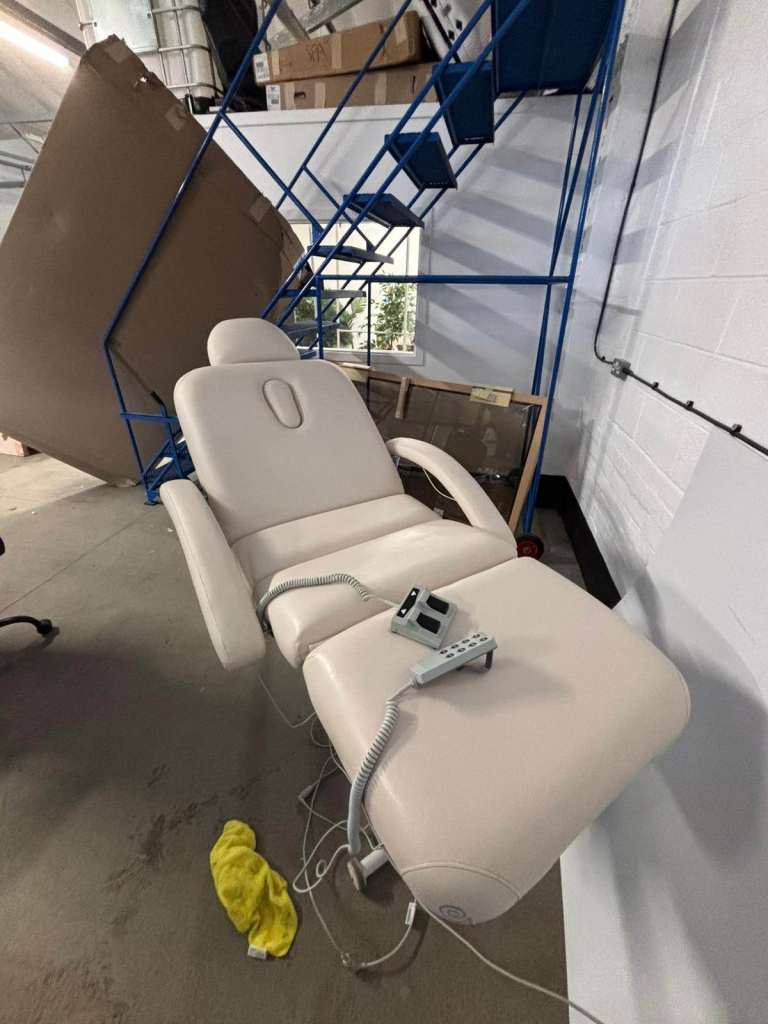 Electric Massage Therapy Bed