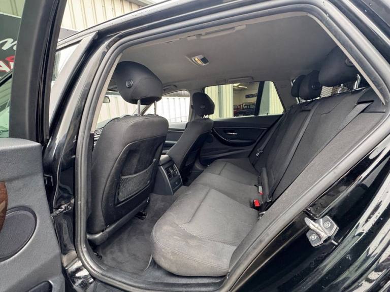 2014 BMW 3 Series 2.0 320d SE Touring 5dr Diesel Auto xDrive Euro 5 (s/s) (184 ps) Estate Diesel ...