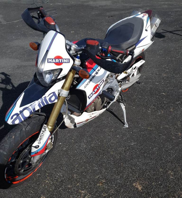 Aprilia, SMV, 2008, 750 (cc)