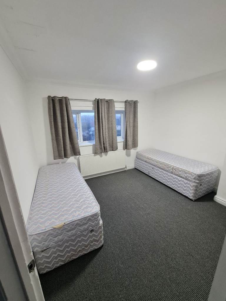Double Room W/O bills £600