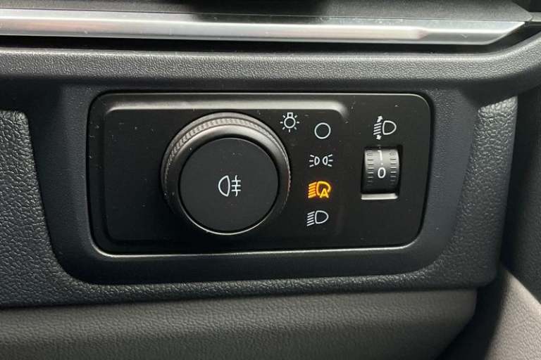 2024 Ford E-Transit 320 Limited AUTO L1 SWB RWD 100kW 65kWh Low Roof Automatic Panel Van Electric...