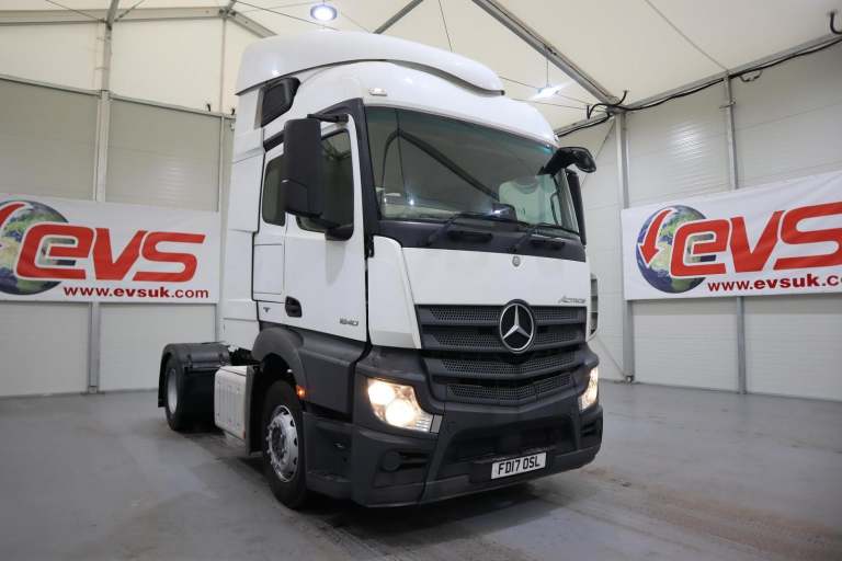 2017 (17 PLATE) Mercedes Benz ACTROS 1840 4x2 Euro 6 Tractor Units