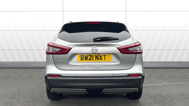 2021 Nissan Qashqai 1.3 DiG-T N-Motion 5dr Petrol Hatchback Hatchback Petrol Manual