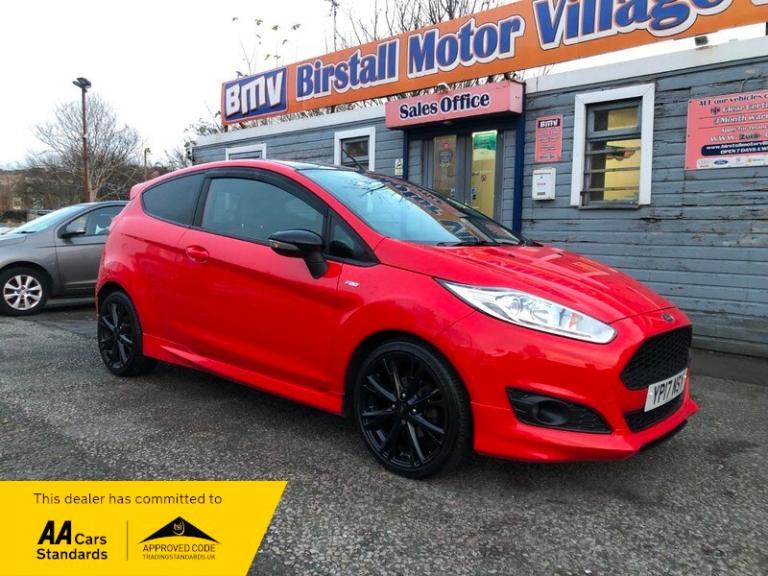 Ford Fiesta ST-LINE RED EDITION