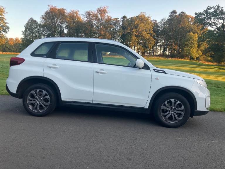 image for EXCEPTIONAL CONDITION 2019 SUZUKI VITARA BOOSTERJET. MOT 06/05/26. FULL SERVICE HISTORY