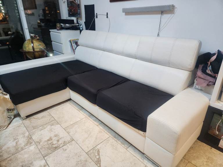 image for FREE SOFA BED