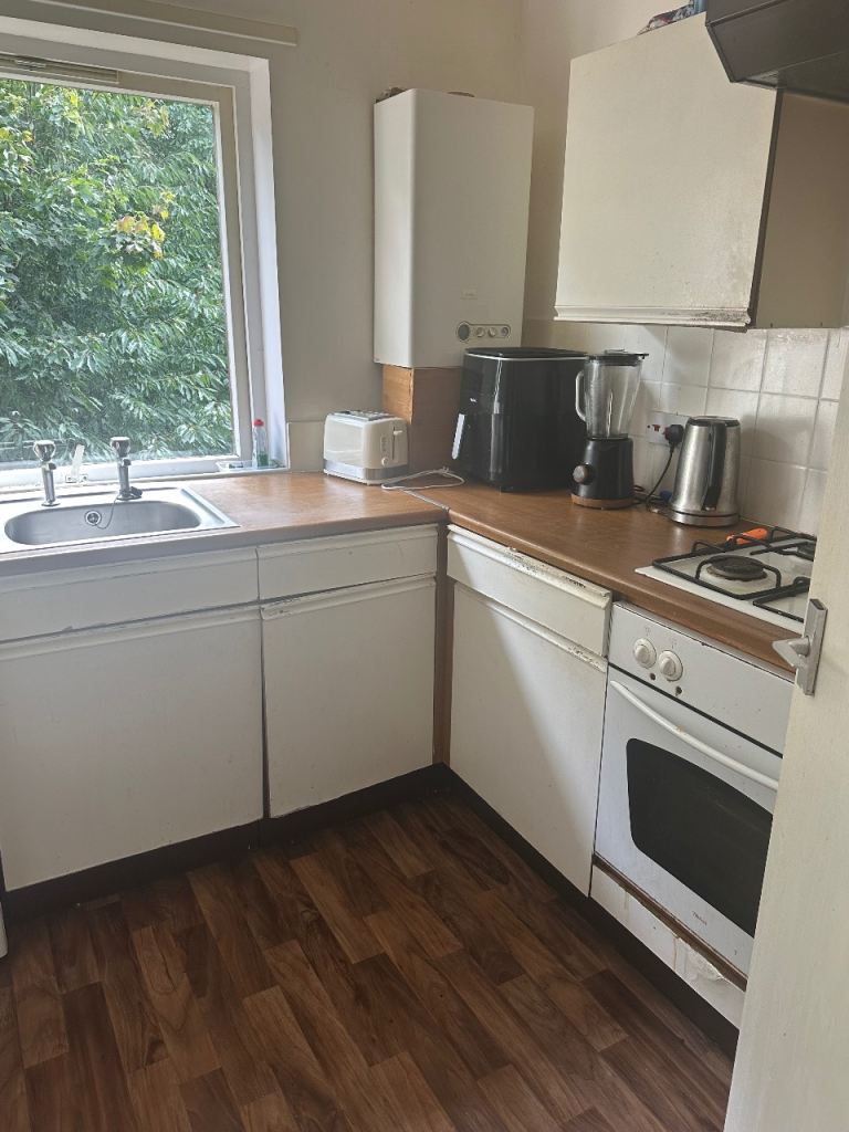 Single room for rent