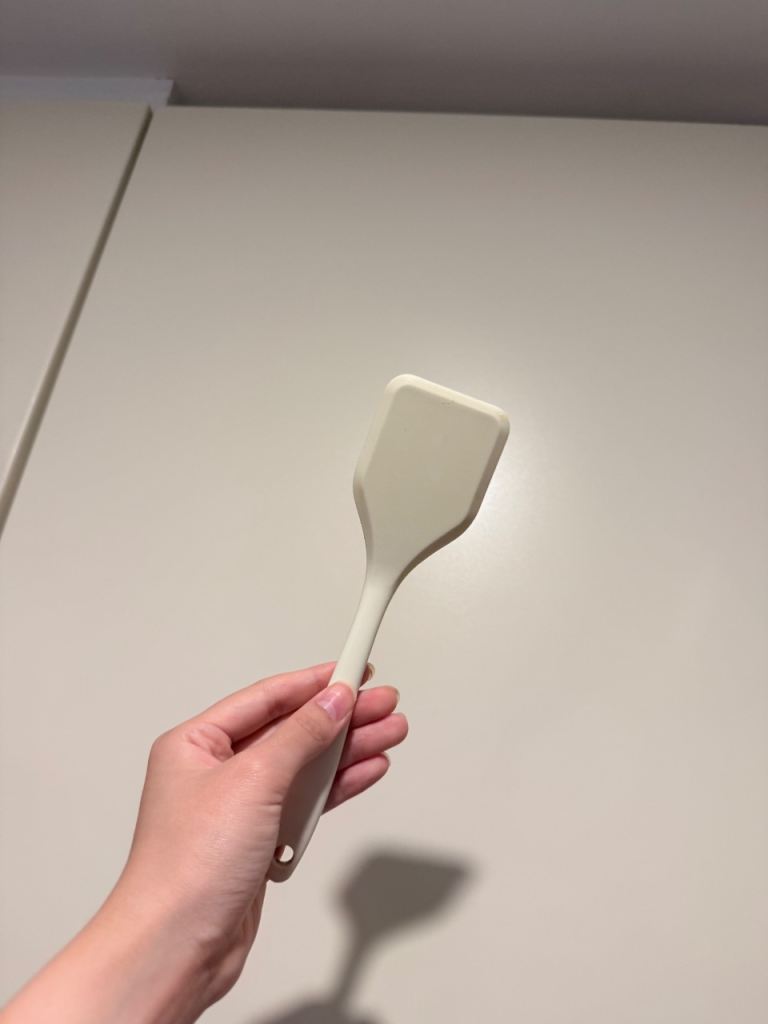 Silicone Spatula - Beige, Kitchen Utensil