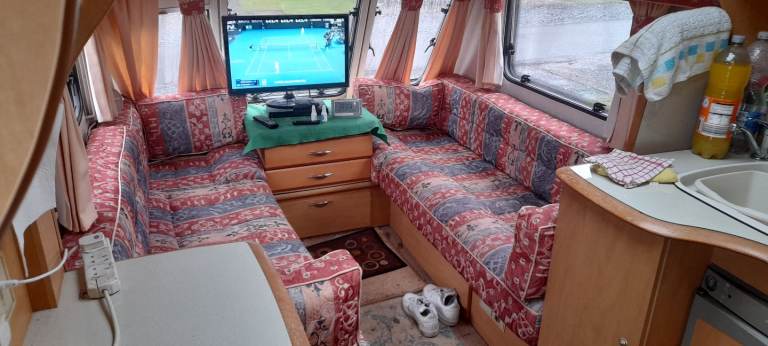 2002 Bailey Pageant Caravan 