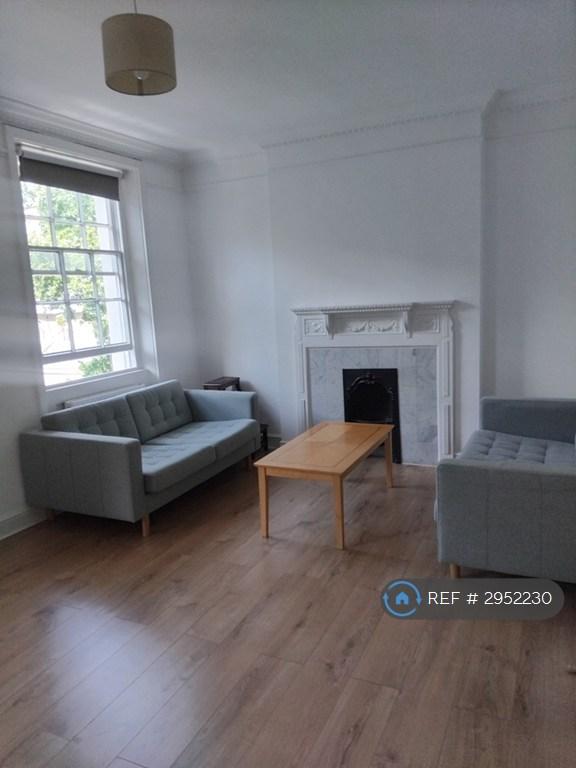 2 bedroom flat in St. Georges Square, London, SW1V (2 bed) (#2952230)