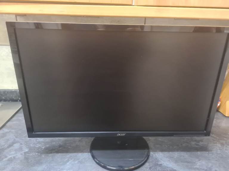 Acer K242HL 24" Widescreen 1080P Full HD Monitor. – Good Condition