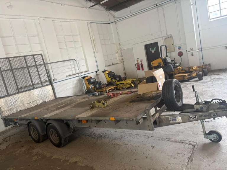 Ifor Williams LM166 Twin Axle Flatbed Trailer (3500kg)