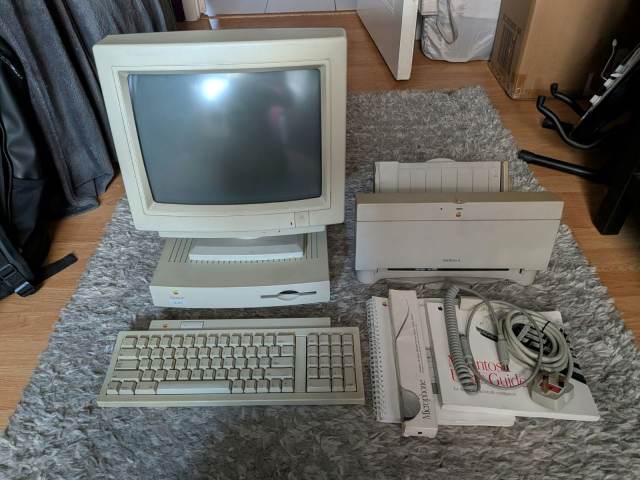 Vintage Apple Macintosh LC 475 Complete (no mouse) Bundle, £250.00