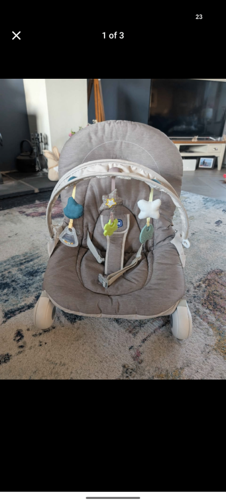 Baby bouncer / chair 