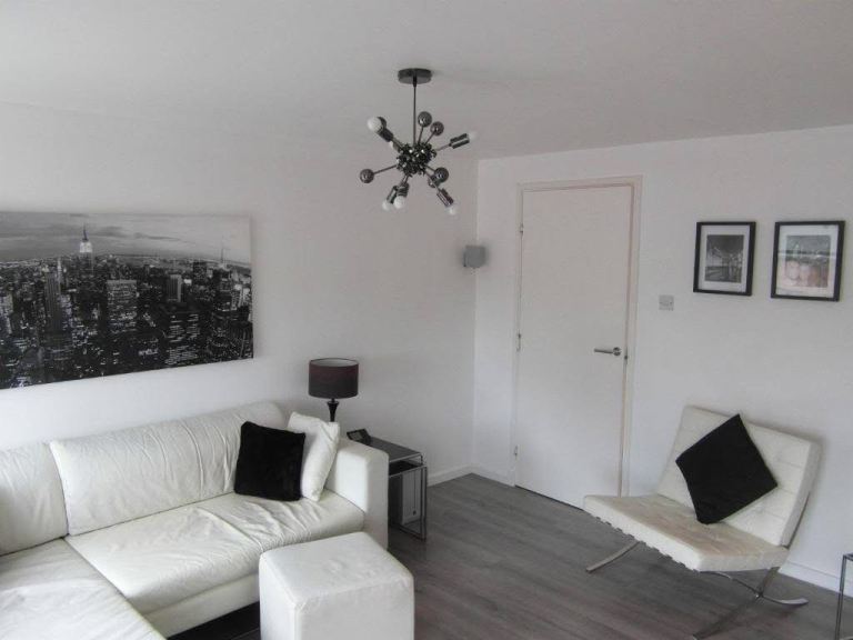 2 Bedroom Flat in prime location in Merchant City