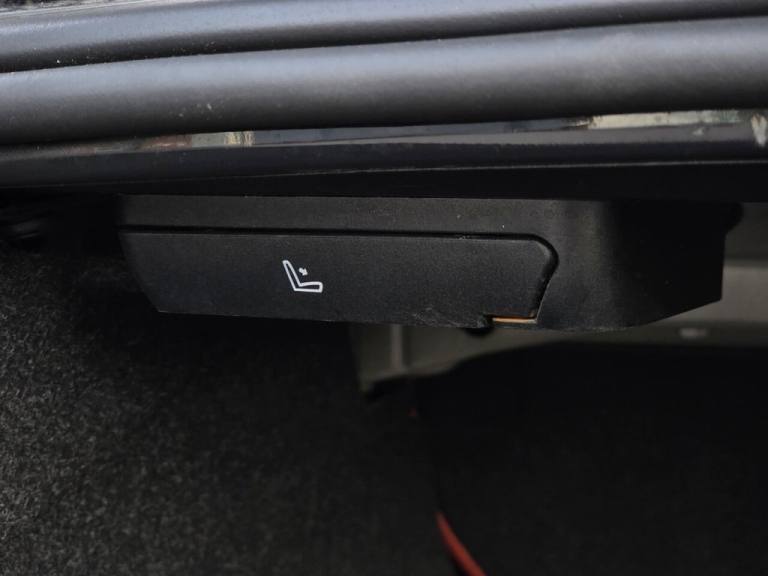 2016 BMW M3 3.0 BiTurbo Competition Saloon 4dr Petrol DCT Euro 6 (s/s) (450 ps) Saloon Petrol Aut...