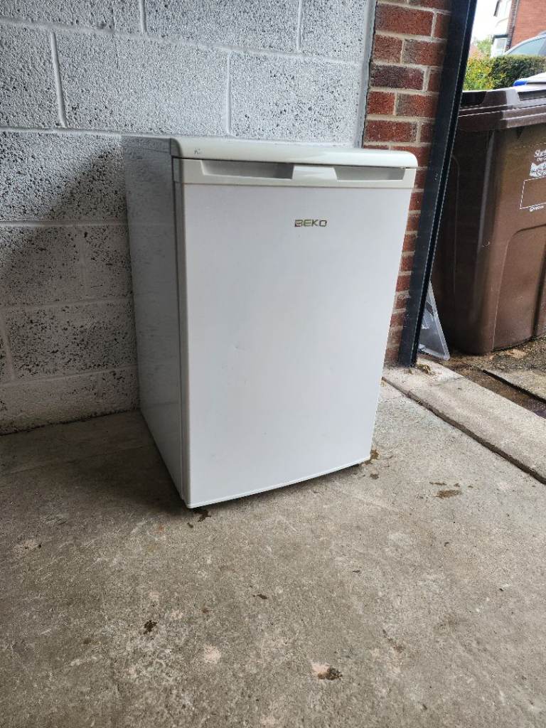 Beko Freestanding Freezer – White, Good Condition