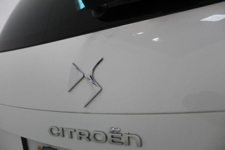 CITROEN DS4 1.6 e-HDi Airdream DStyle Nav Euro 5 (s/s) 5dr 2015