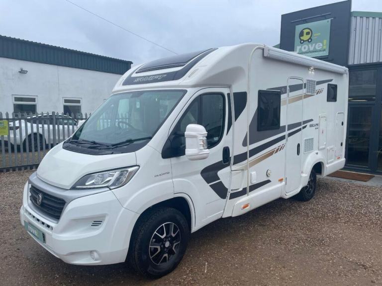 Swift Escape 614 4 Berth 4 Belt End Washroom Motorhome auto 3500kg