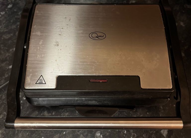 Quest Electric Grill / Sandwich Press