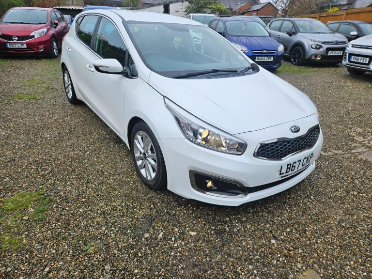 image for 2018 Kia Ceed 1.6 GDi ISG 2 5dr HATCHBACK Petrol Manual