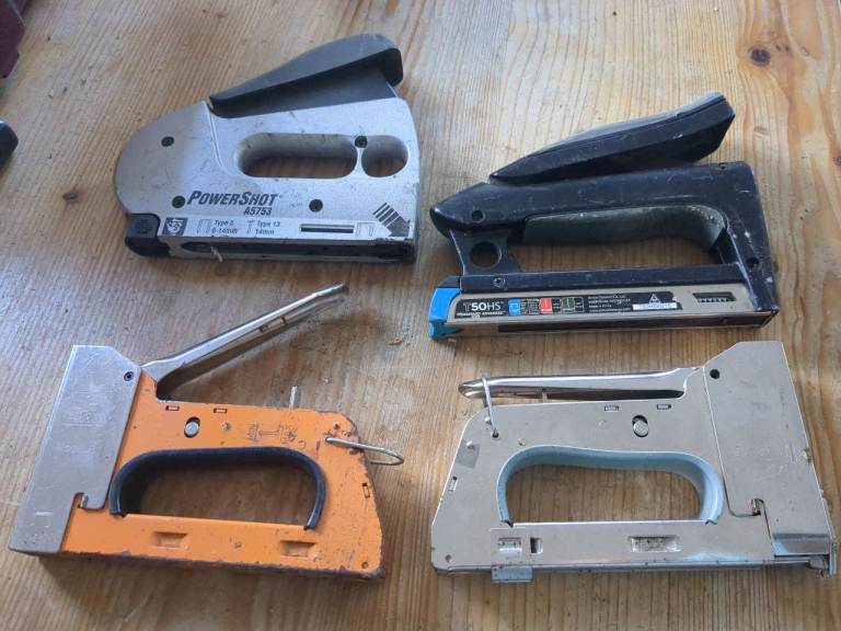 4 staplers 