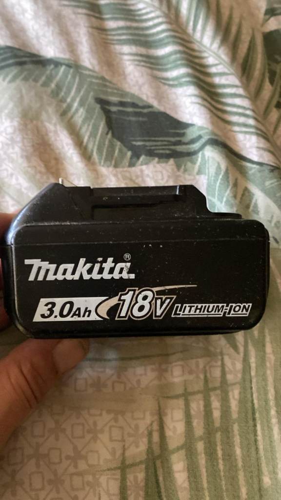 image for WANTED makita 18v battery and charger
