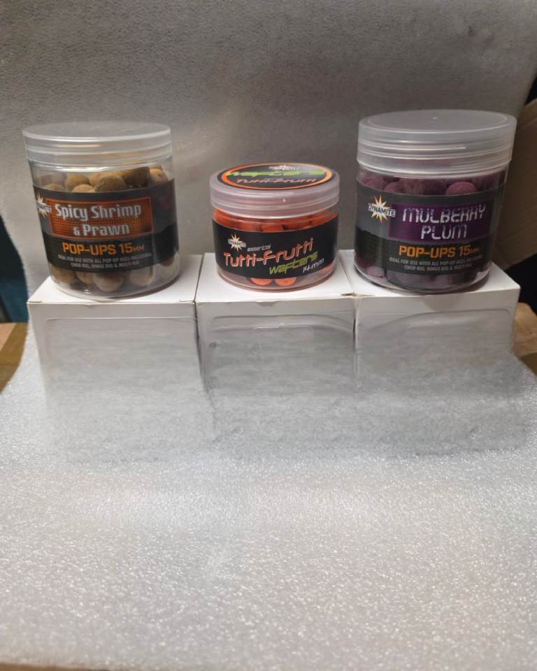 Brand new Dynamite baits 3 tubs pop ups/wafters