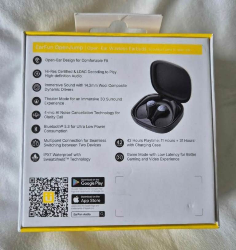 Earful open ear headphones